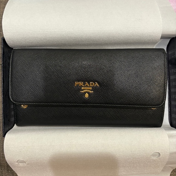 Authentic Prada Wallet - Picture 1 of 11